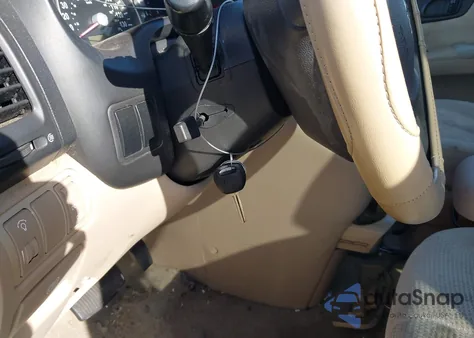 2007 Kia Sedona from USA, damaged, VIN KNDMB133176125023